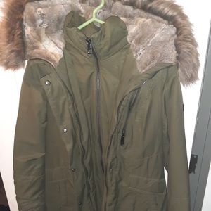 Knee Length Very Warm Zip up Winter Jacket